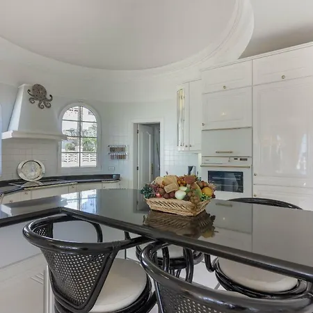 ヴィラ Sunny アデヘ